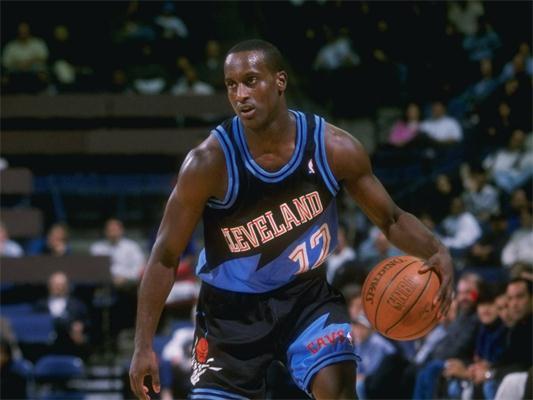 出如大坂直 出如大坂直